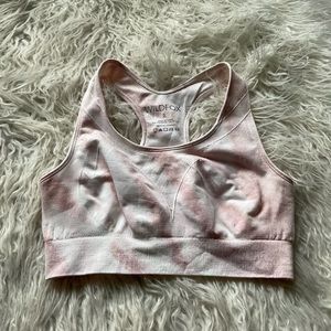 NWOT wildfox pink and white‎ tie-dyed sports bra